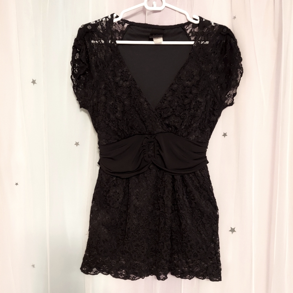 Y2K 🖤 Black Lace Blouse
